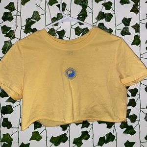 Rue21 Yin-Yang Sun Yellow Cropped Tee